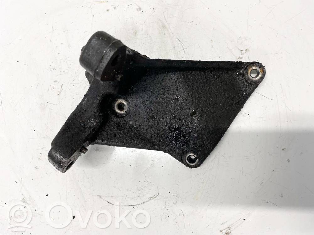 Engine mounting bracket   458AE,7H01,458AE,7H01
