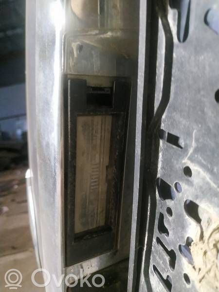 Éclairage de plaque d'immatriculation