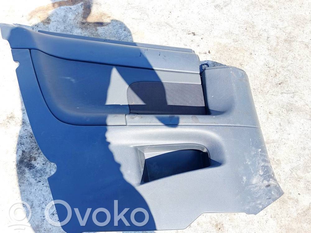 Volvo C30 Takaoven verhoilu 