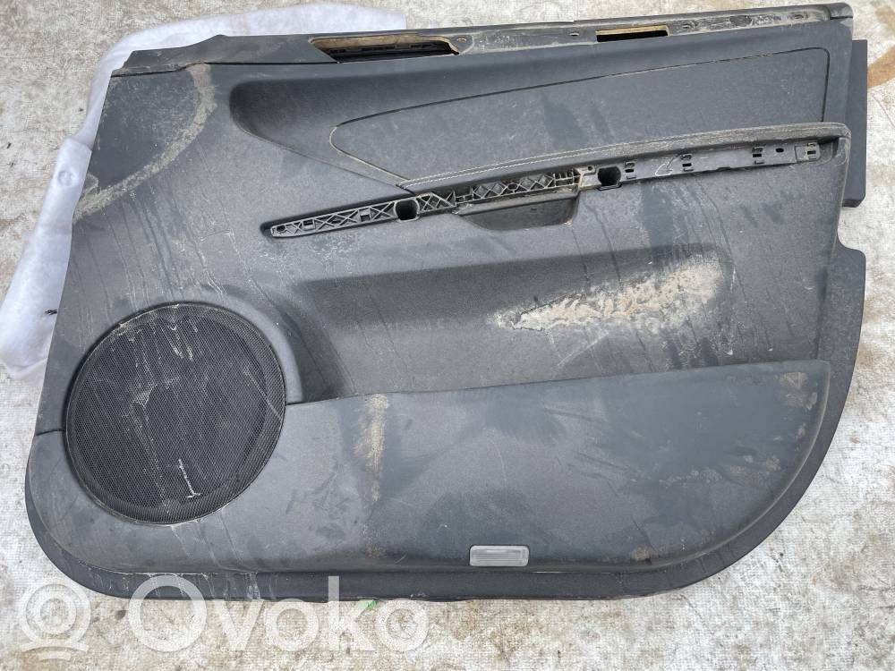 Mercedes-Benz ML W164 Rivestimento del pannello della portiera anteriore 