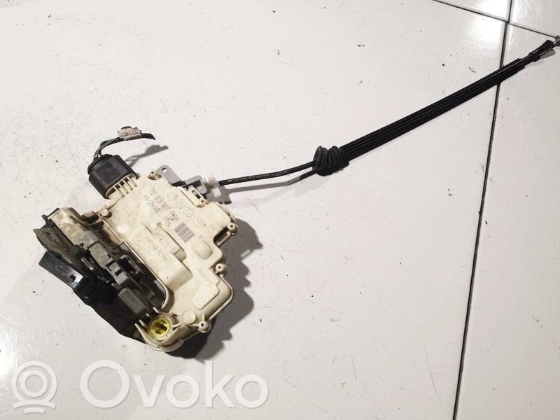 Skoda Superb B6 (3T) Zamek drzwi przednich