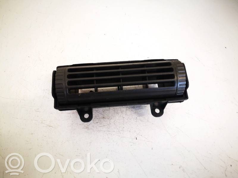 Nissan X-Trail T30 Griglia di ventilazione centrale cruscotto