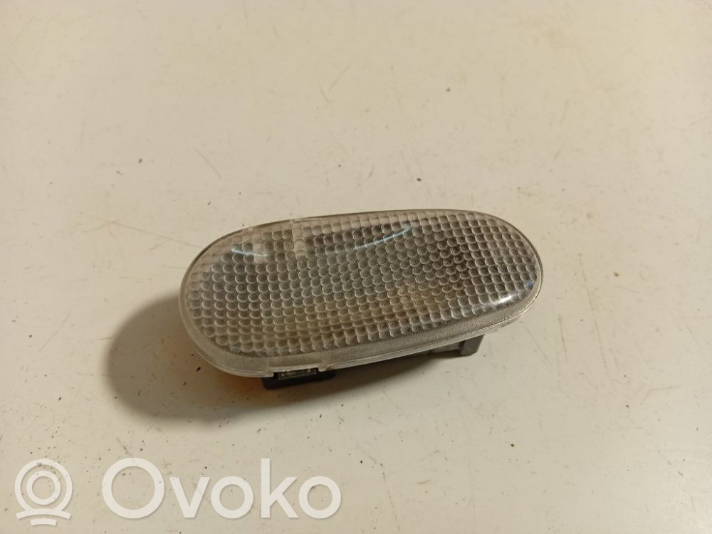 Inne oświetlenie wnętrza kabiny   OPEL0MEGA199726,19980506,90508661,A10509A,OPEL0MEGA199726,OPEL0MEGA199726
