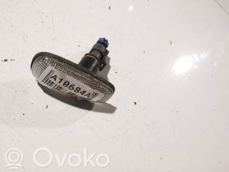 Opel Frontera B Semnalizator bară față