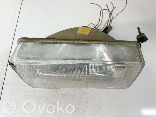 Audi 80 90 B2 Etu-/Ajovalo