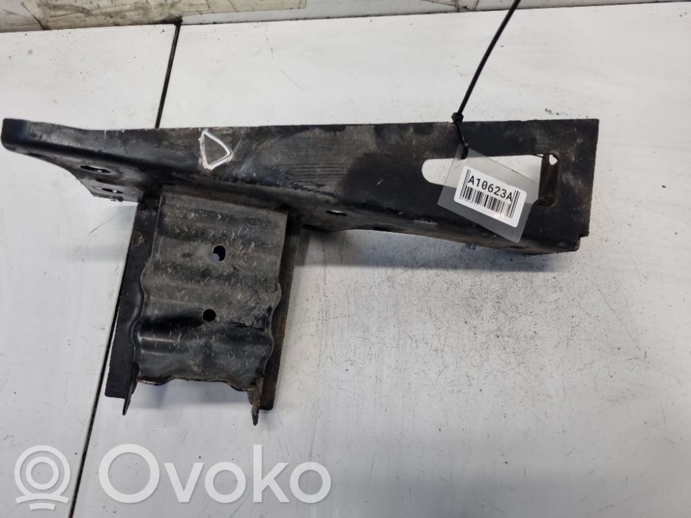 Opel Corsa D Front bumper mounting bracket 