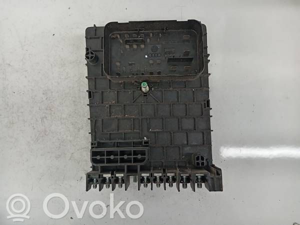 Volkswagen PASSAT B6 Set scatola dei fusibili