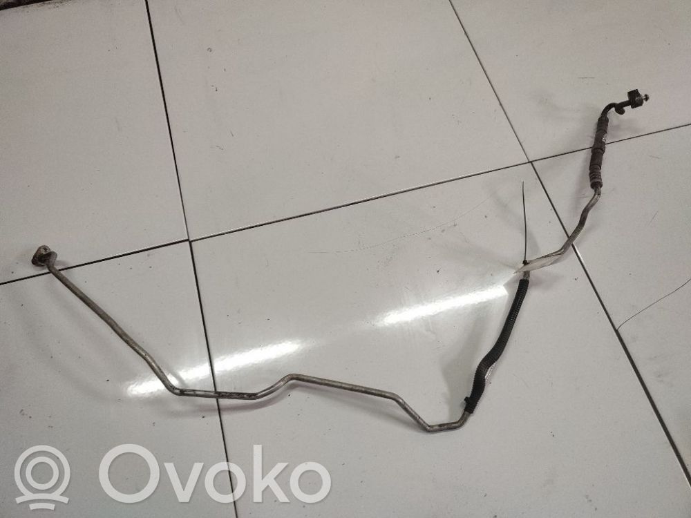 Ford Fiesta Furtun/conductă servodirecție