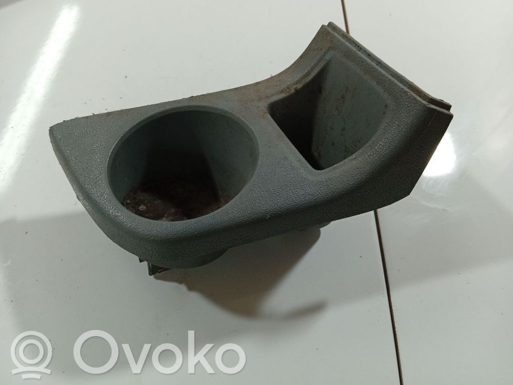 Ford Transit Puodelio laikiklis 