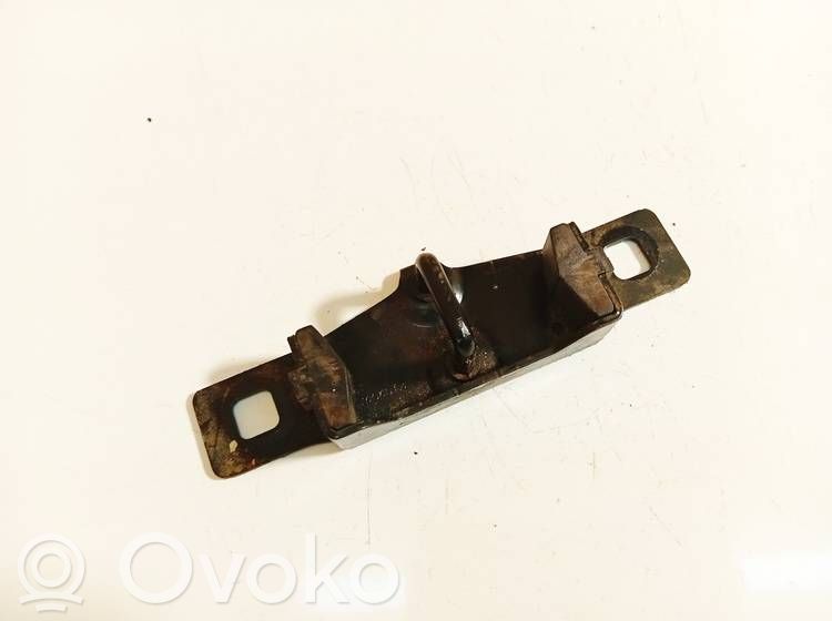 Ford Fiesta Rygiel zamka drzwi tylnych 
