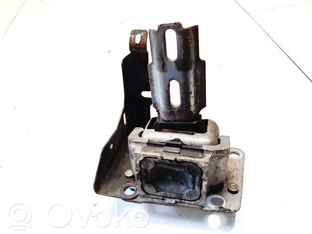 Peugeot 207 Engine mount bracket 