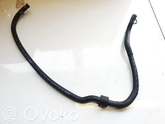 Skoda Superb B6 (3T) Conductă/furtun lichid de răcire motor 