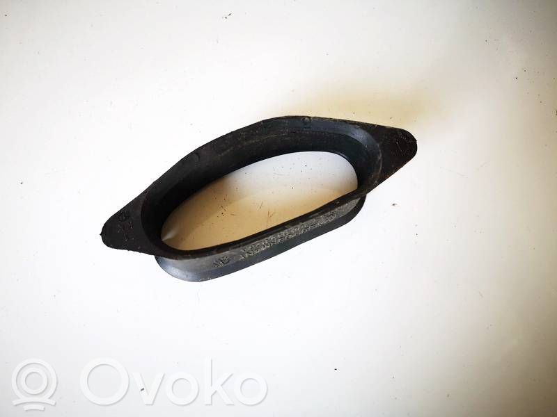 Muu ulkopuolen osa   1J0815825A,1J0815825A