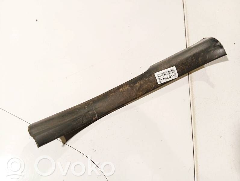 Toyota Corolla Verso E121 Inne części wnętrza samochodu 