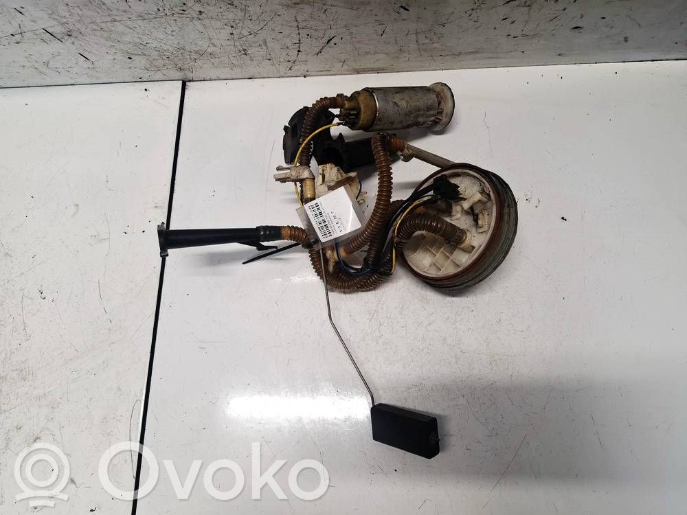 Audi A6 S6 C5 4B Polttoainesäiliön pumppu 