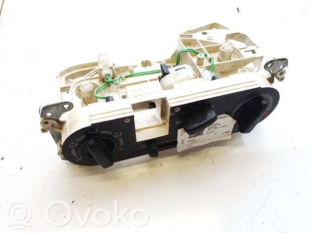 Mitsubishi Pajero Panel klimatyzacji 
