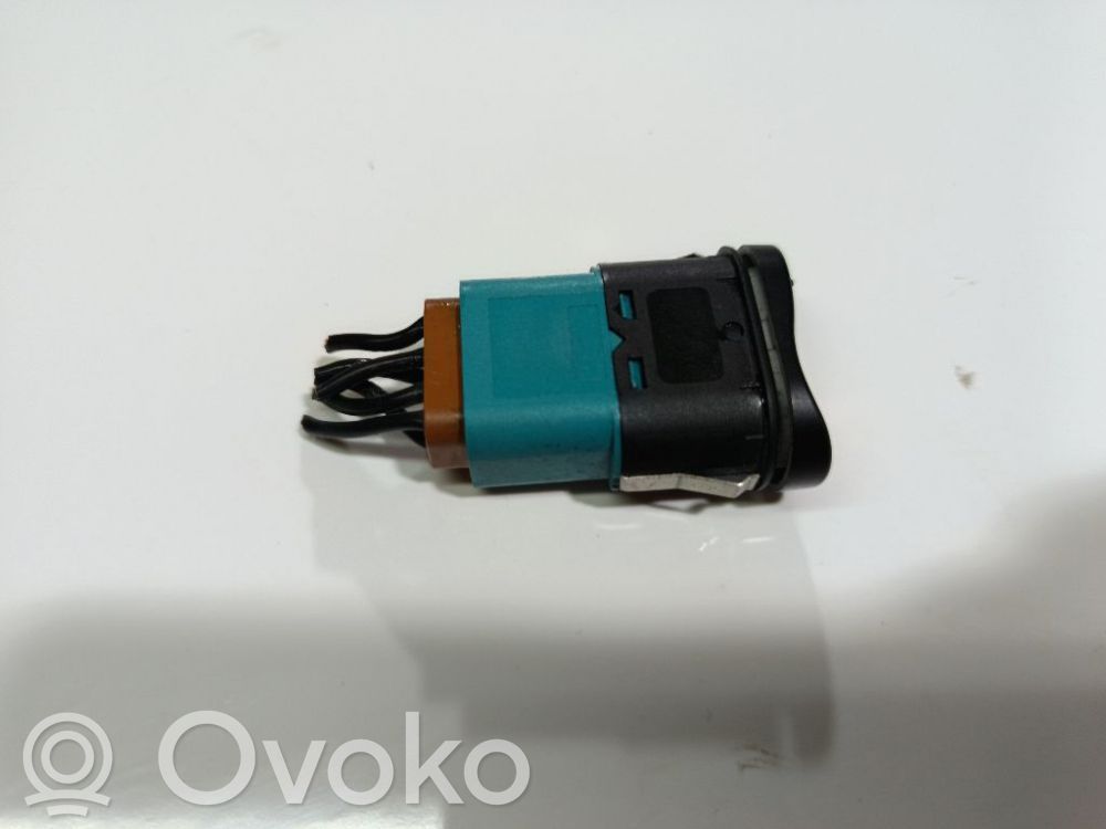 Interruptor del elevalunas eléctrico   30860008,30860008,30860008
