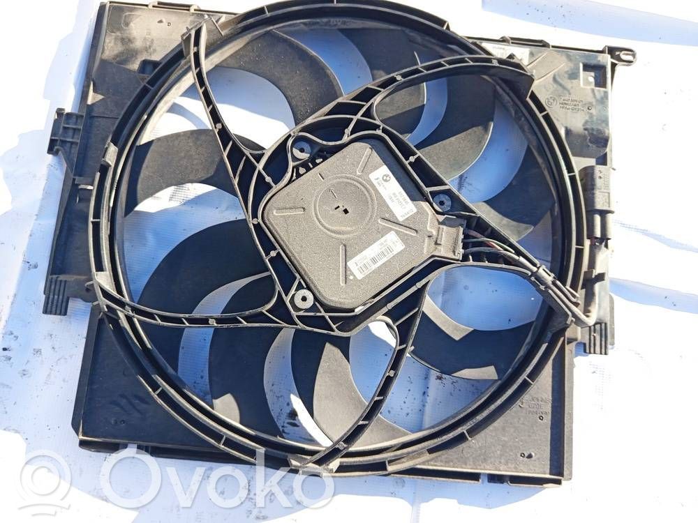 BMW 3 F30 F35 F31 Convogliatore ventilatore raffreddamento del radiatore 