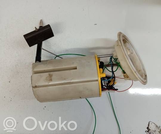BMW 5 E60 E61 Pompă combustibil în rezervor 
