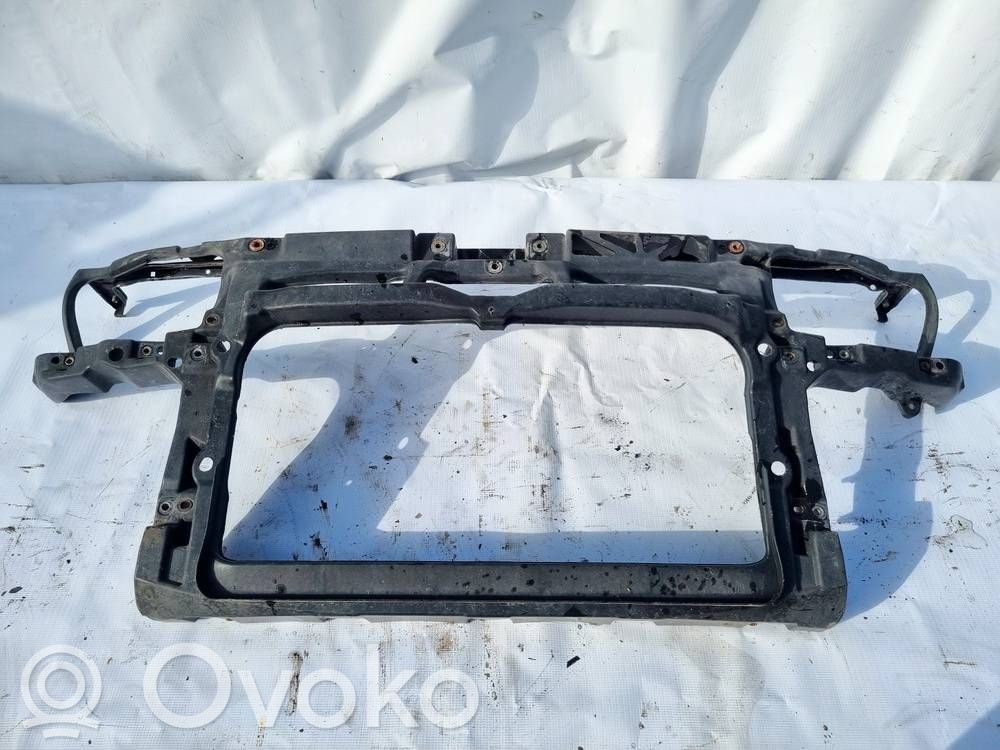 Volkswagen Golf IV Pas przedni 