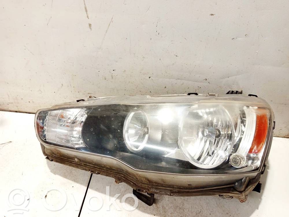 Mitsubishi Lancer X Phare frontale 