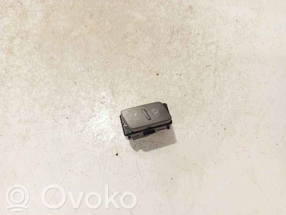 Volkswagen Phaeton Buton comutator închidere centralizată 