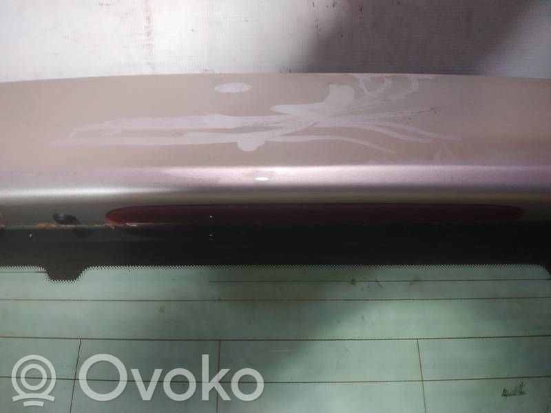 Opel Astra J Troisième feu stop 