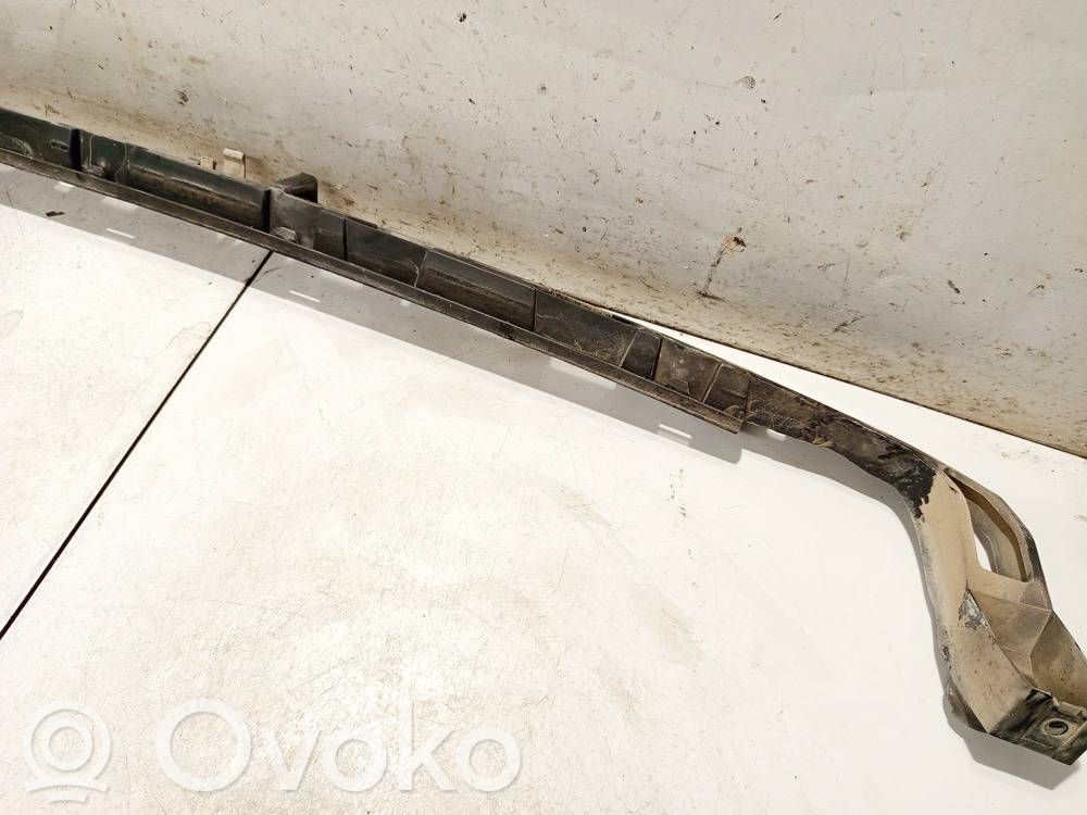 Volkswagen PASSAT B6 Staffa di rinforzo montaggio del paraurti posteriore