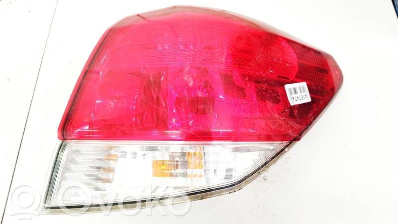Subaru Outback Feux arrière / postérieurs