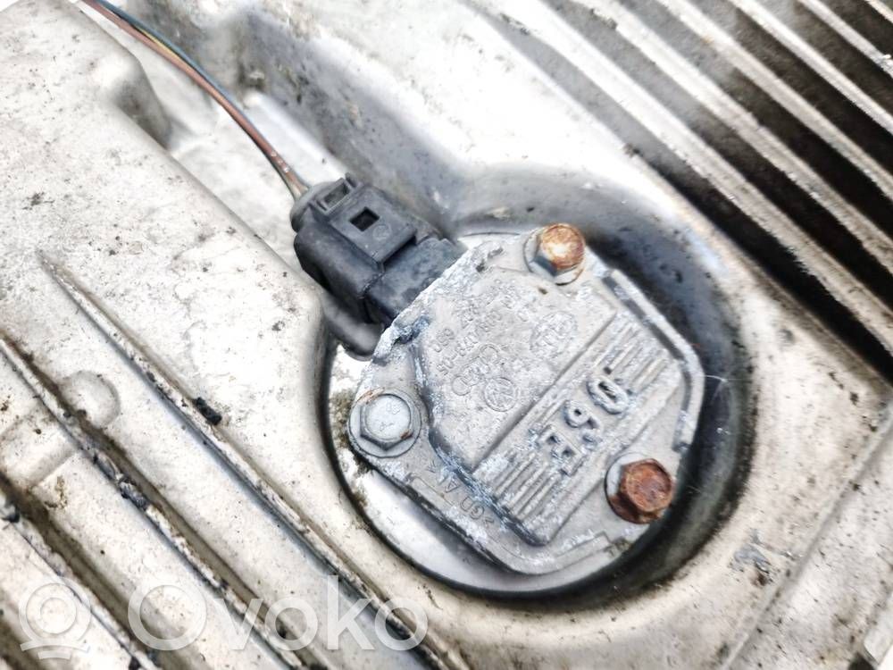 Sensor de nivel de aceite   06E907660,06E907660