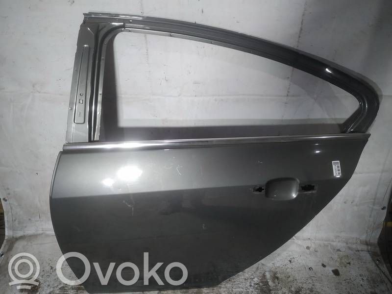 Opel Insignia A Задняя дверь