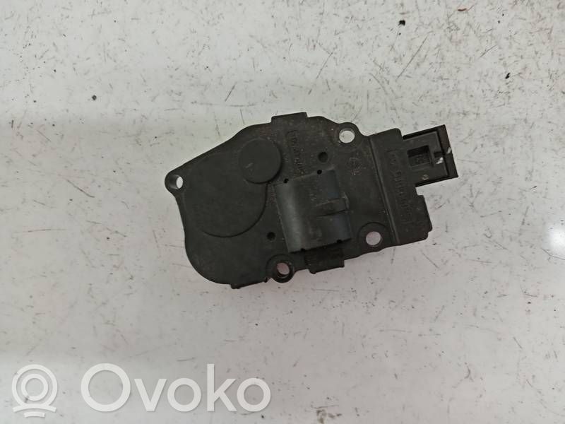 BMW 3 F30 F35 F31 Motor/actuator clapetă aer