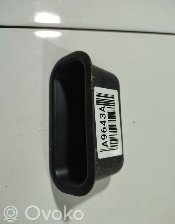 Toyota Auris 150 Boite à gants
