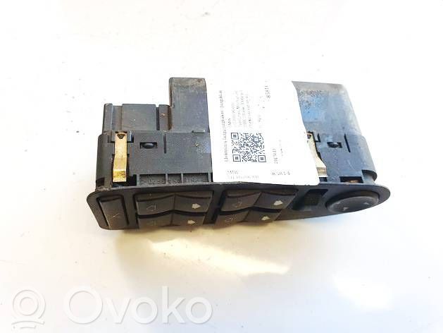 Electric window control switch   61318368986,61318368986,03725075,61318368986,61318368986