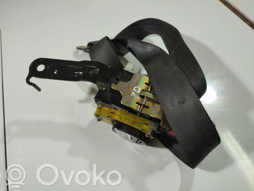 Mitsubishi Galant Etuistuimen turvavyö 