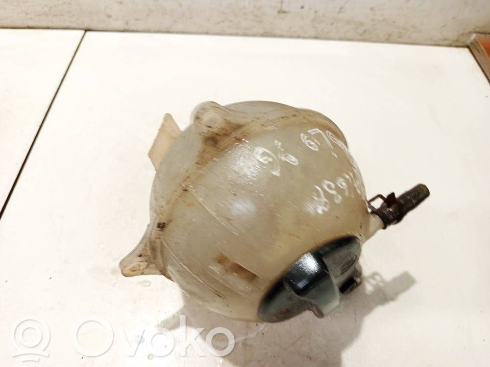 Volkswagen Polo III 6N 6N2 6NF Serbatoio di compensazione del liquido refrigerante/vaschetta 