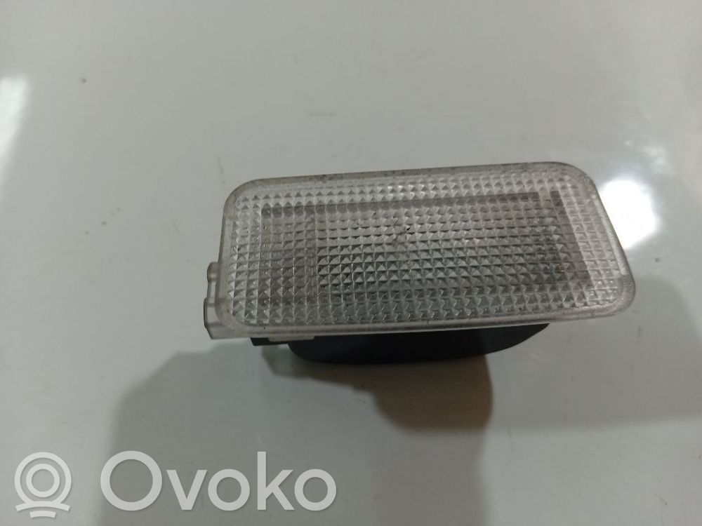 Toyota Avensis T250 Alte lămpi de interior 