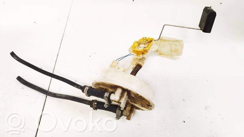 Mercedes-Benz CLS C219 Sensore di livello del carburante