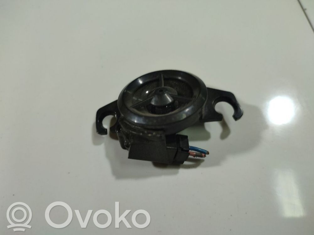 Suzuki Swift I Difuzor ușă față 