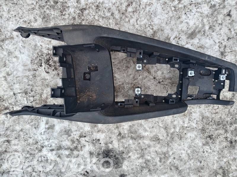 Mitsubishi Lancer X Console centrale 