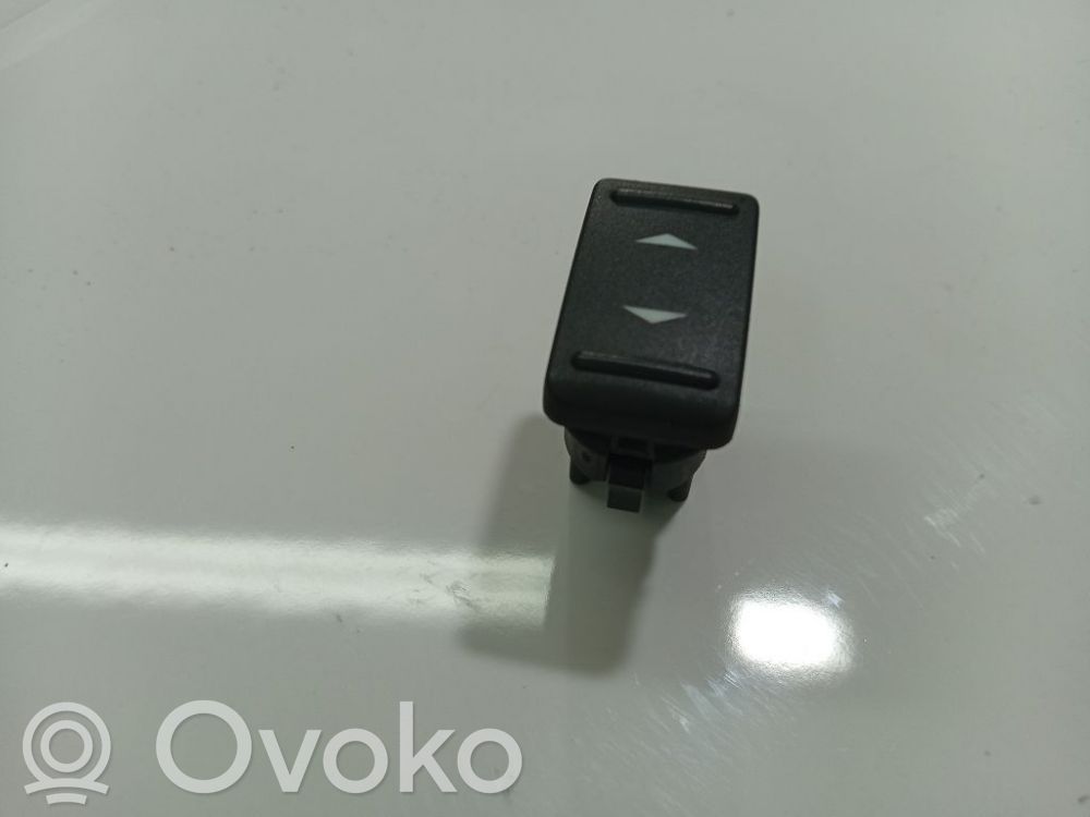 Ford Focus Rivestimento pulsantiera finestrino della portiera anteriore 