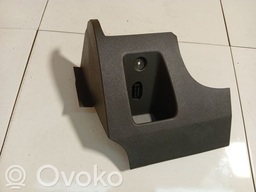 Inne części wnętrza samochodu   VP4M5XA044A,4M51A04324,VP4M5XA044A