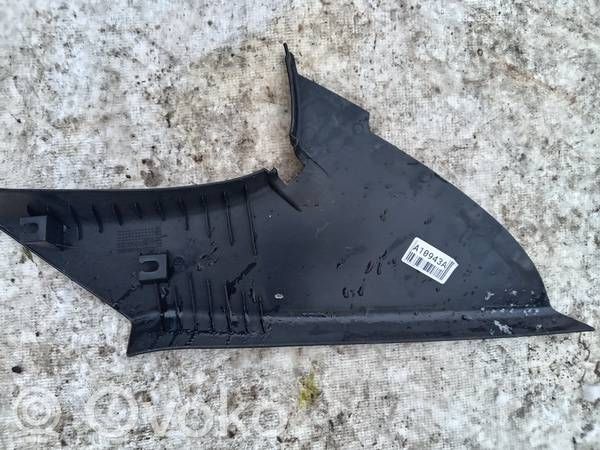 BMW 3 E46 Kita salono detalė 