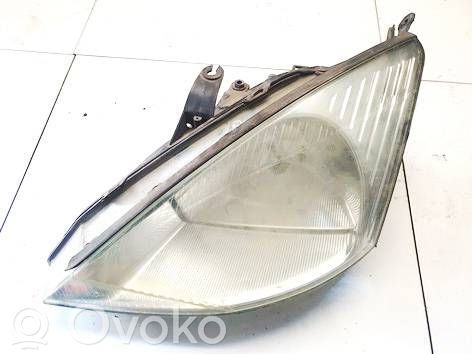 Ford Focus Headlight/headlamp 