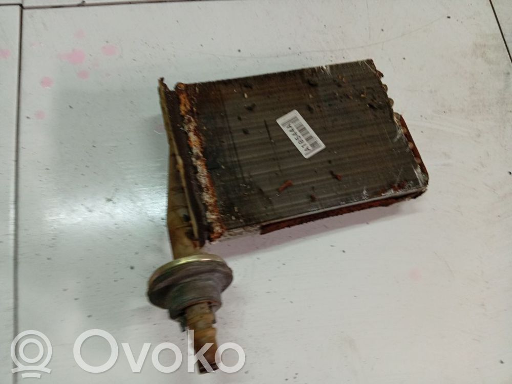 Radiator aerotermă