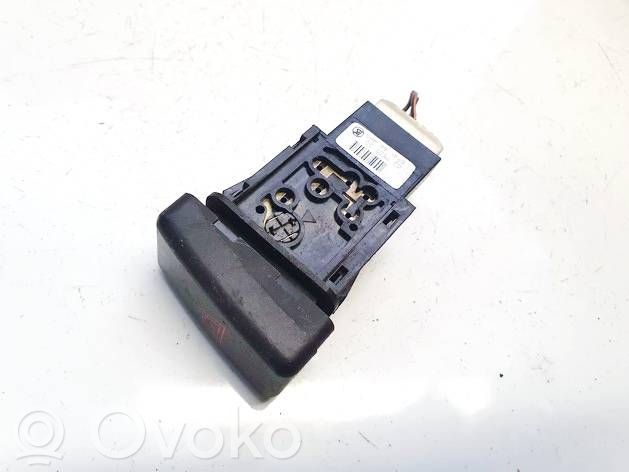 Botón interruptor de luz de peligro   BP4K664H0,BP4K664H0