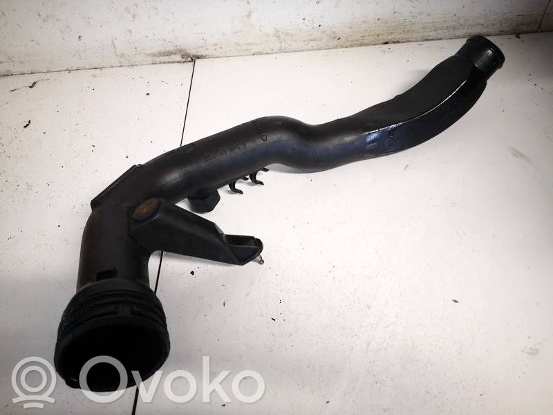 Audi A6 S6 C5 4B Furtun/conductă intercooler 