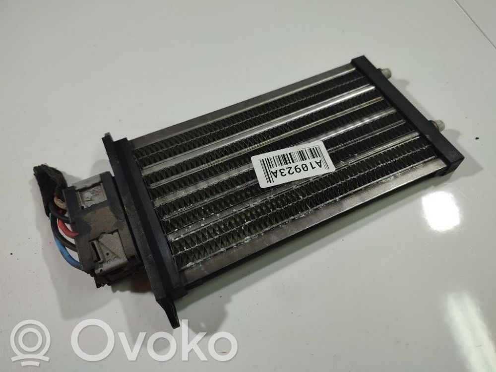 Hyundai i30 Radiator aerotermă electrică cabină 