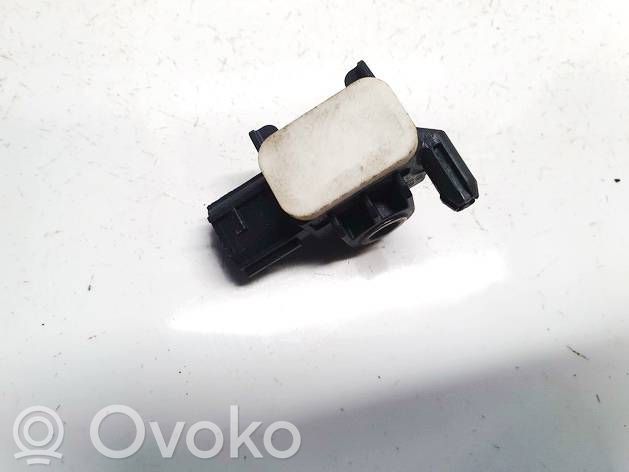 Nissan Leaf I (ZE0) Senzor impact/declanșare airbag 