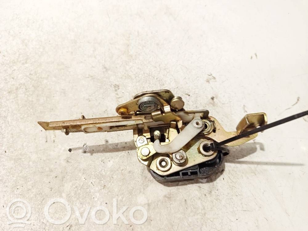 Mercedes-Benz 100 W631 Serratura portiera anteriore